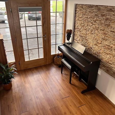 Lilan Apartment Maribor Exterior photo
