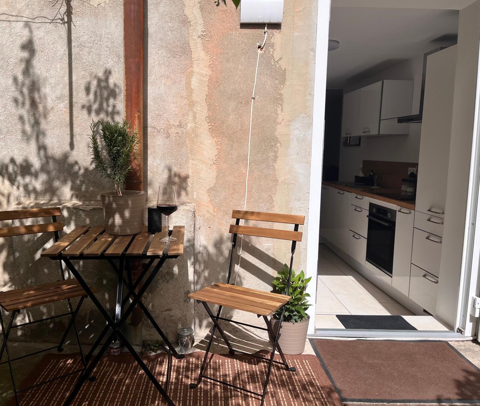 Lilan Apartment Maribor Exterior photo